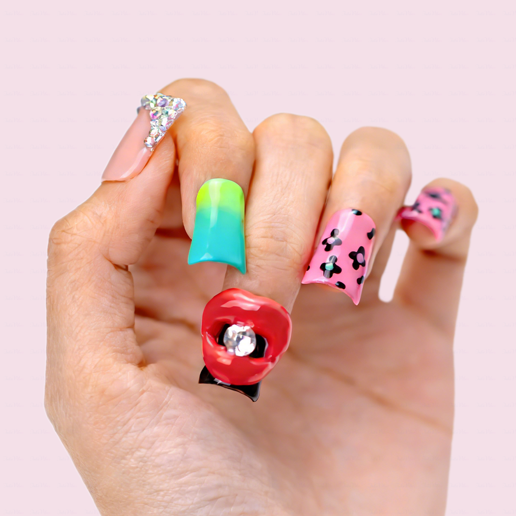 Lip Pop-Multi-Color Short Duck Press-Ons with 3D Lip & Rhinestone Accents